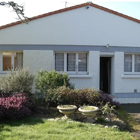 Un Ecrin De Verdure En Vendee Commequiers
